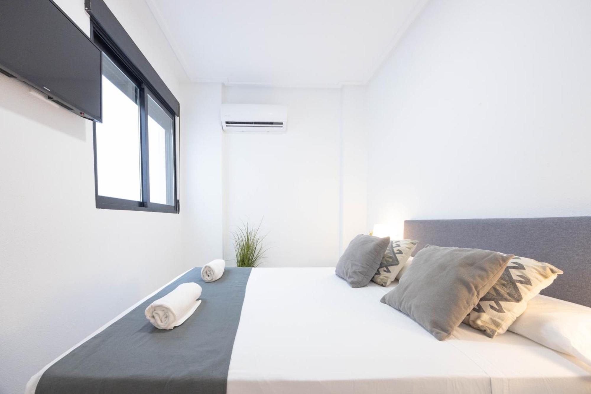 Apartamentos Marina Playa de Torrevieja Exterior foto